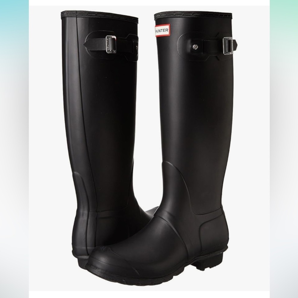Black hunter boots women’s size 8